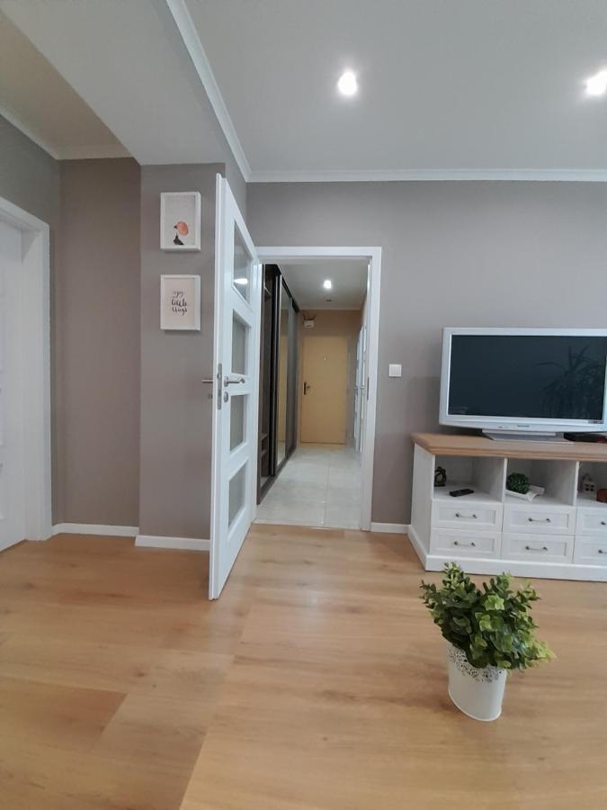 Beautiful Apartment In The City Center Спішська Нова Весь Екстер'єр фото