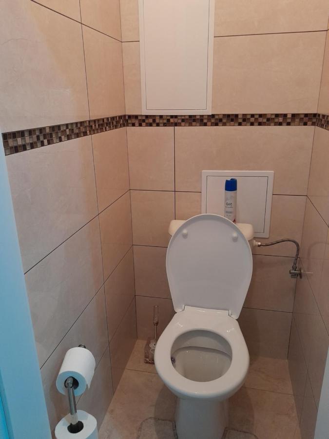 Beautiful Apartment In The City Center Спішська Нова Весь Екстер'єр фото